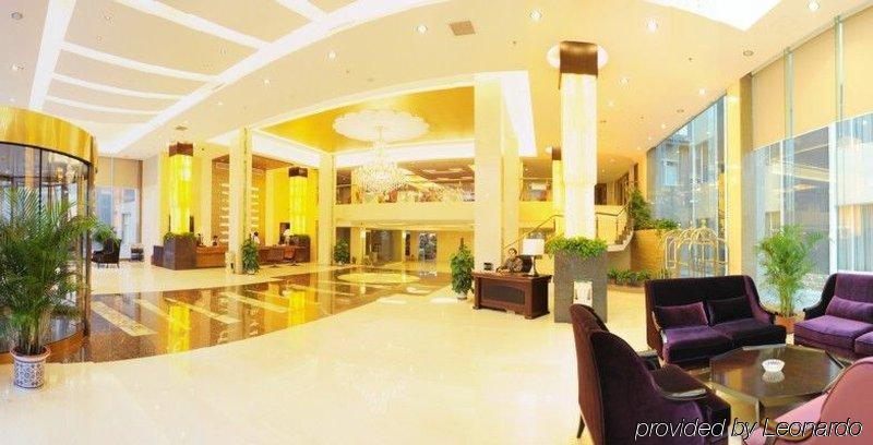 Golden Dragonball Hotel Guilin Bagian luar foto